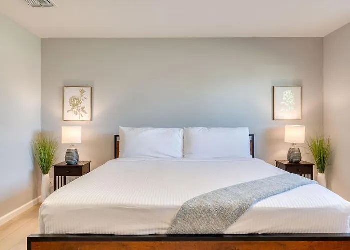 Shalimar Of By Avantstay Holiday home