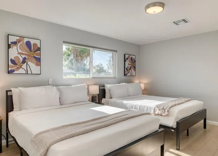 Shalimar Of By Avantstay Holiday home *